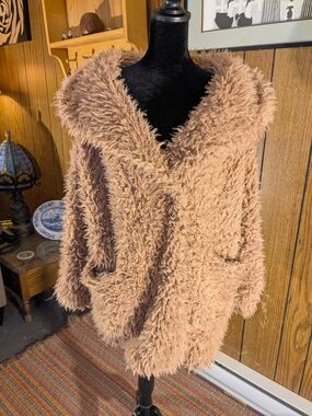 Luxurious Cozy Teddy Faux-Fur Hooded Coat - Camel